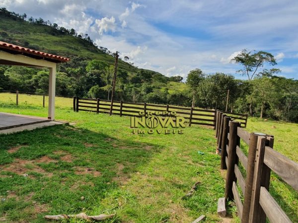 Vende-se ✅ fazenda no município de Cocalzinho 54alqueires,