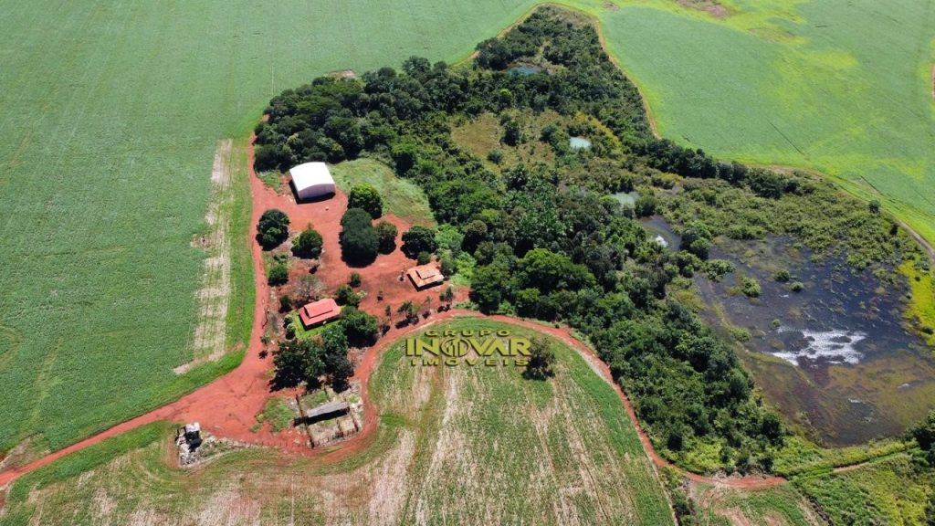 VENDE-SE FAZENDA  Município de Santa Rita, na beira da Br 153